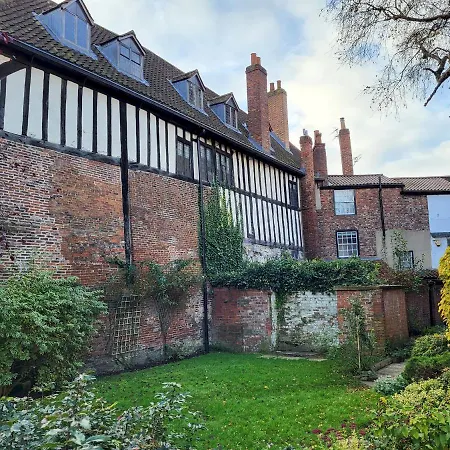 Minster Garden Апартаменты