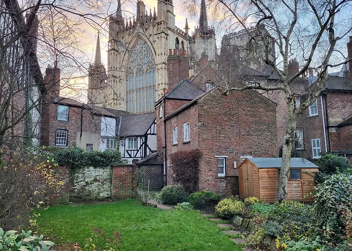 アパート Minster Garden